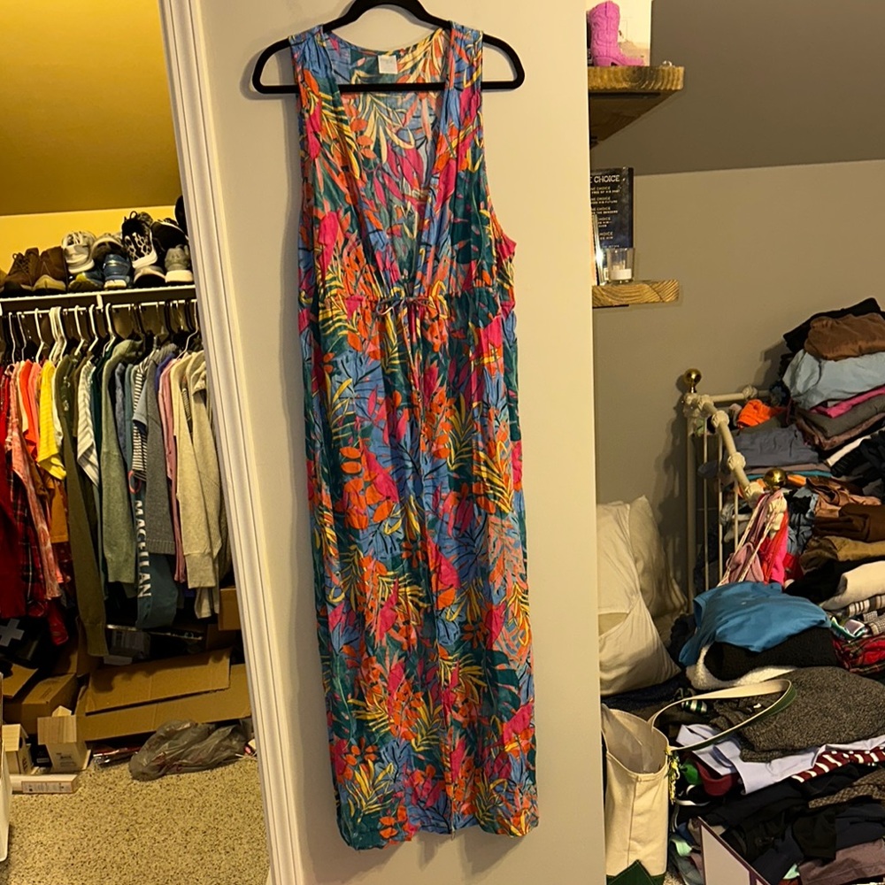 Kona Sol L/XL floral pattern swimsuit coverup
